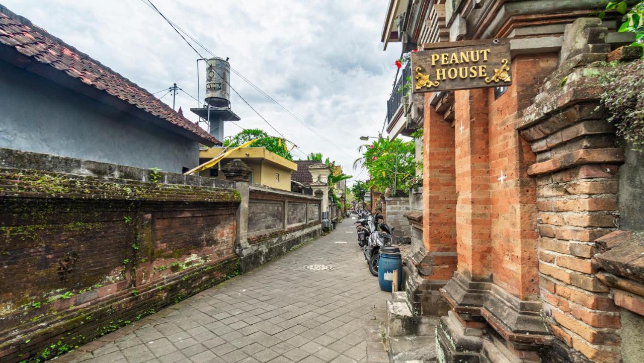 乌布 Peanut House旅舍 外观 照片